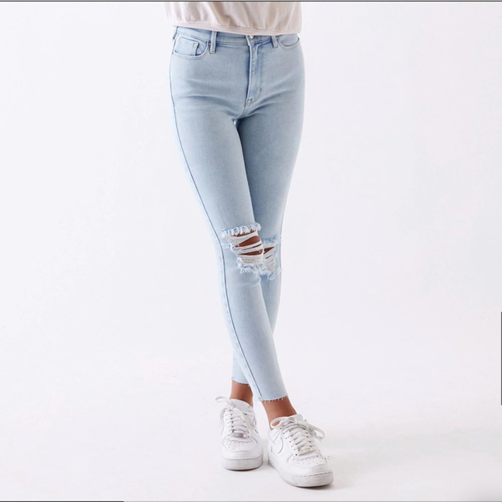 Light Wash High-Rise Ripped Skinny Jeans - Women